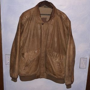 Warm, Heavy 80s Leather Puffer Jacket By Hunt Club